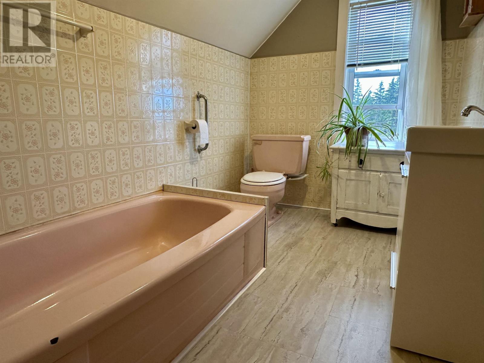 Lorem Ipsum Dolo, Gabarus Lake, Nova Scotia  B1K  - Photo 36 - DEMO28531352