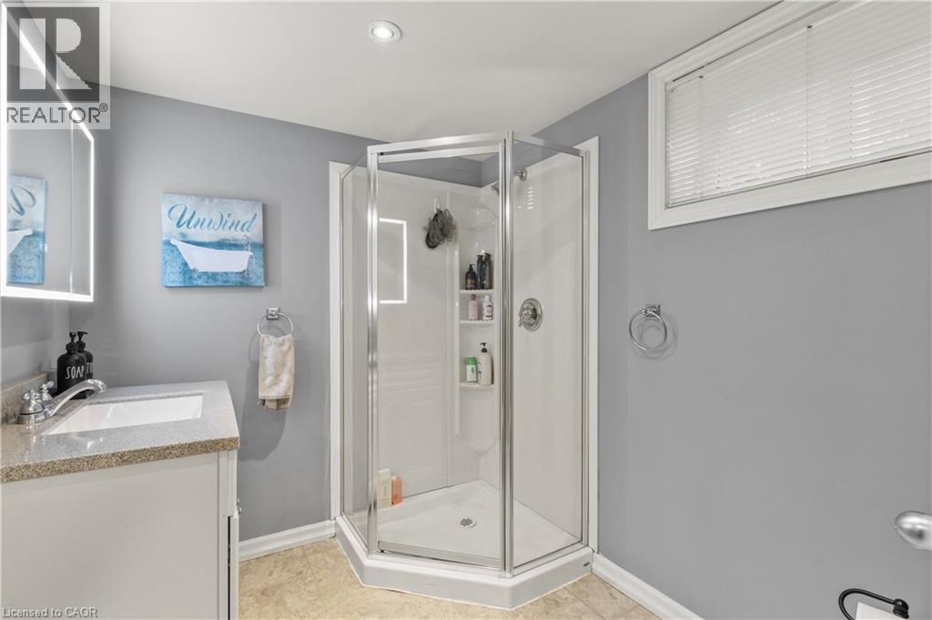 77 Debora Drive, Grimsby, Ontario  L3M 4L3 - Photo 32 - 40773331