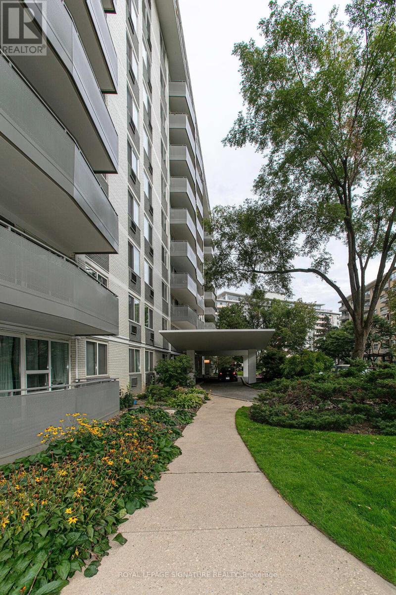 414 - 10 Shallmar Boulevard, Toronto, Ontario  M5N 1J4 - Photo 16 - C12440607