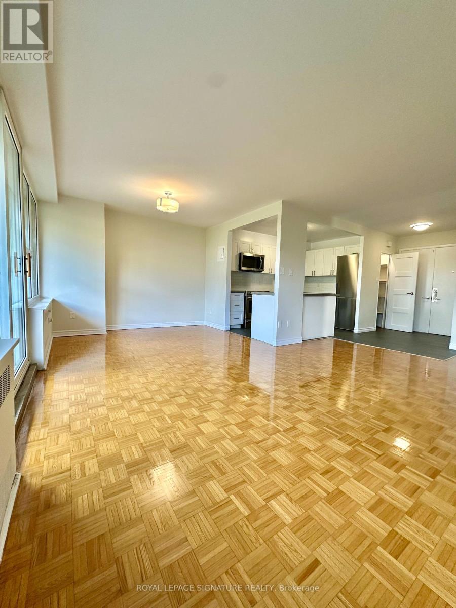 414 - 10 Shallmar Boulevard, Toronto, Ontario  M5N 1J4 - Photo 6 - C12440607