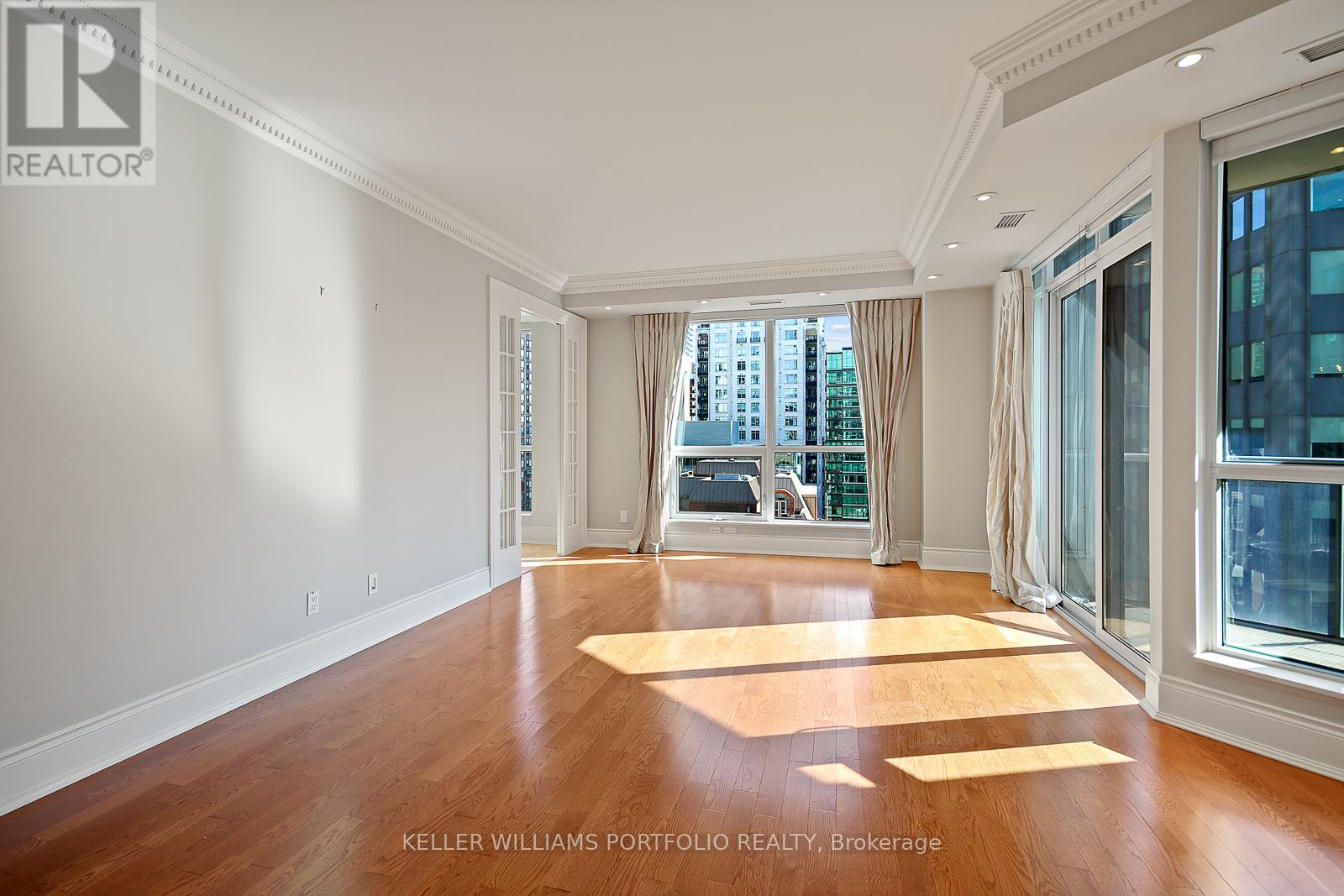 1003 - 10 Bellair Street, Toronto, Ontario  M5R 3T8 - Photo 22 - C12440609