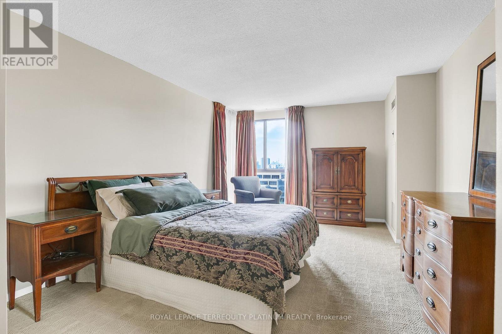1202 - 3 Concorde Place, Toronto, Ontario  M3C 3K7 - Photo 13 - C12440636