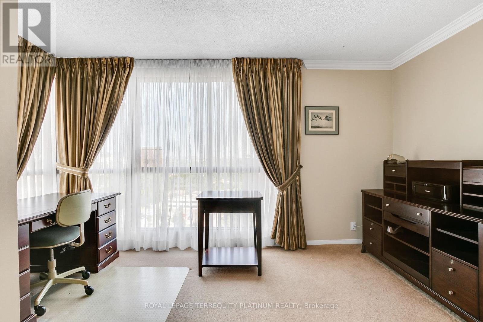 1202 - 3 Concorde Place, Toronto, Ontario  M3C 3K7 - Photo 16 - C12440636