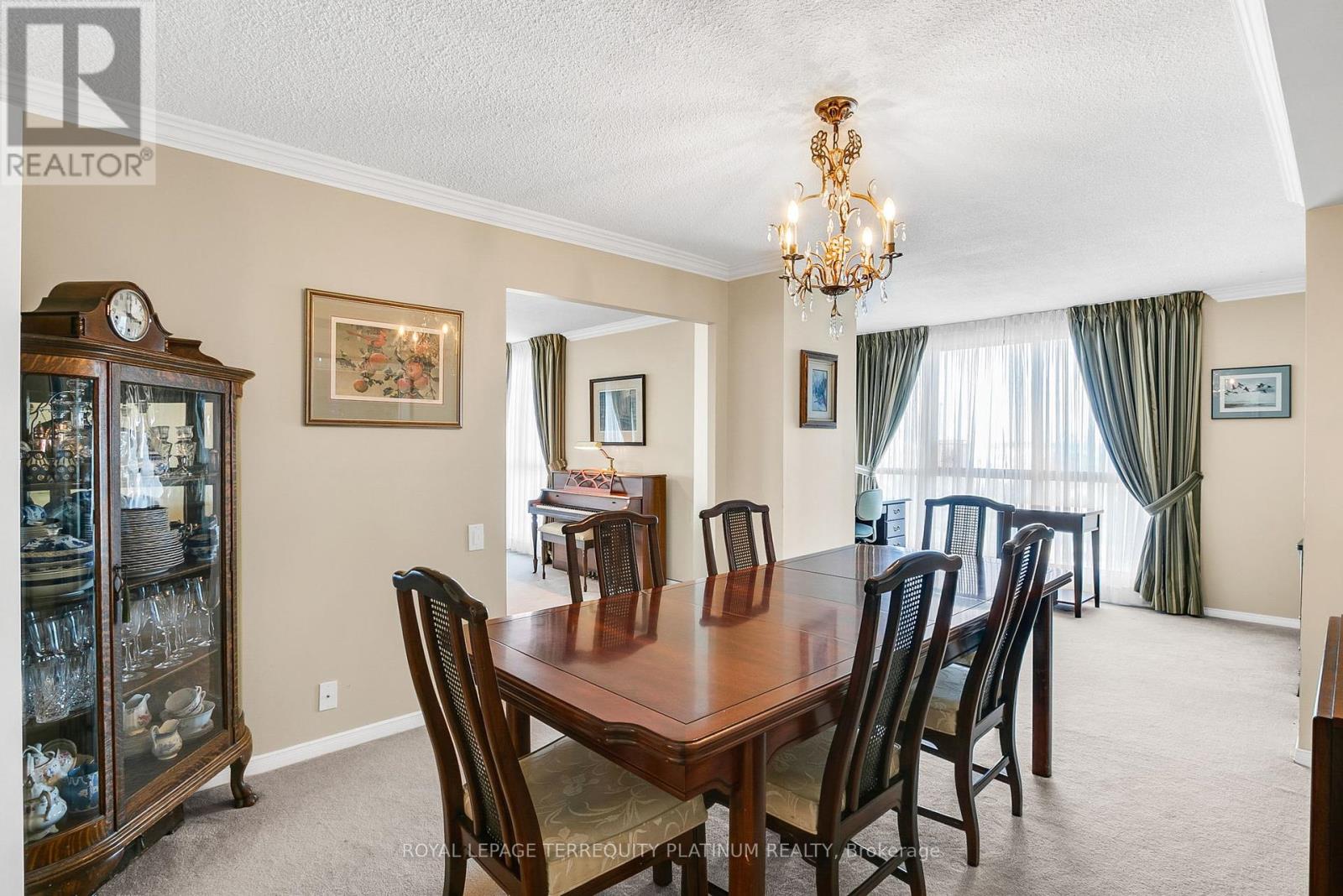 1202 - 3 Concorde Place, Toronto, Ontario  M3C 3K7 - Photo 6 - C12440636