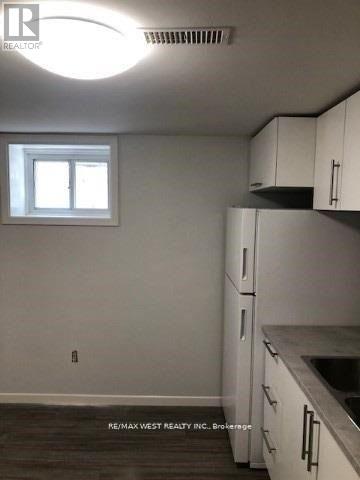 Bsmnt - 54 Codsell Avenue, Toronto, Ontario  M3H 3V9 - Photo 3 - C12440660