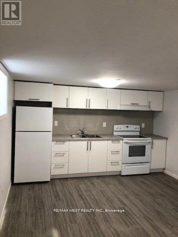 Bsmnt - 54 Codsell Avenue, Toronto, Ontario  M3H 3V9 - Photo 4 - C12440660