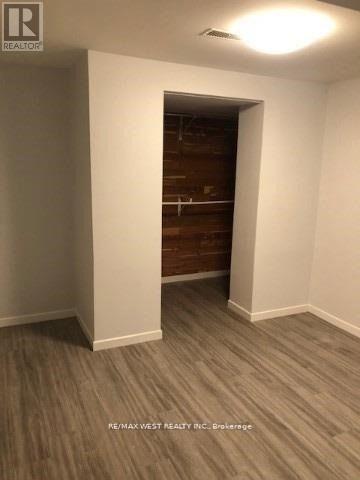 Bsmnt - 54 Codsell Avenue, Toronto, Ontario  M3H 3V9 - Photo 6 - C12440660