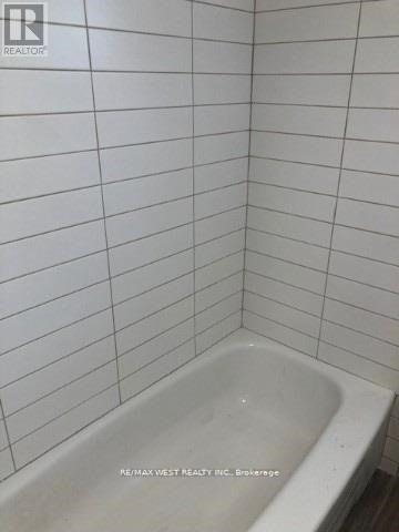 Bsmnt - 54 Codsell Avenue, Toronto, Ontario  M3H 3V9 - Photo 8 - C12440660