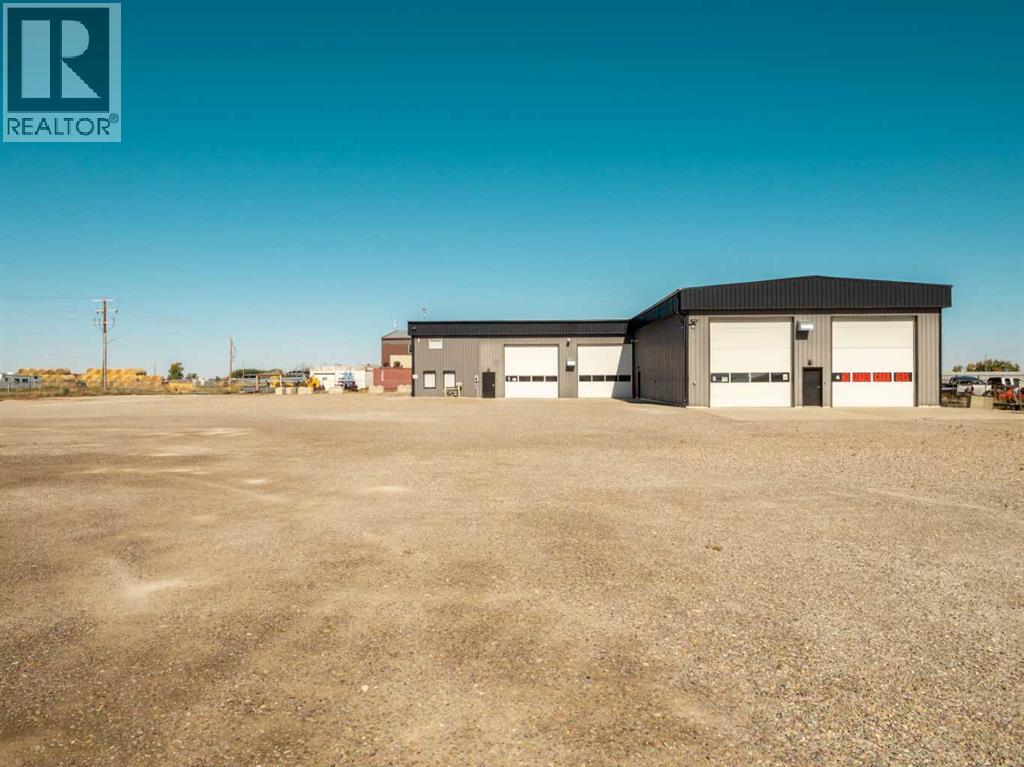 335 Trackside Drive, Rural Lethbridge County, Alberta  T1K 8H4 - Photo 18 - A2261680