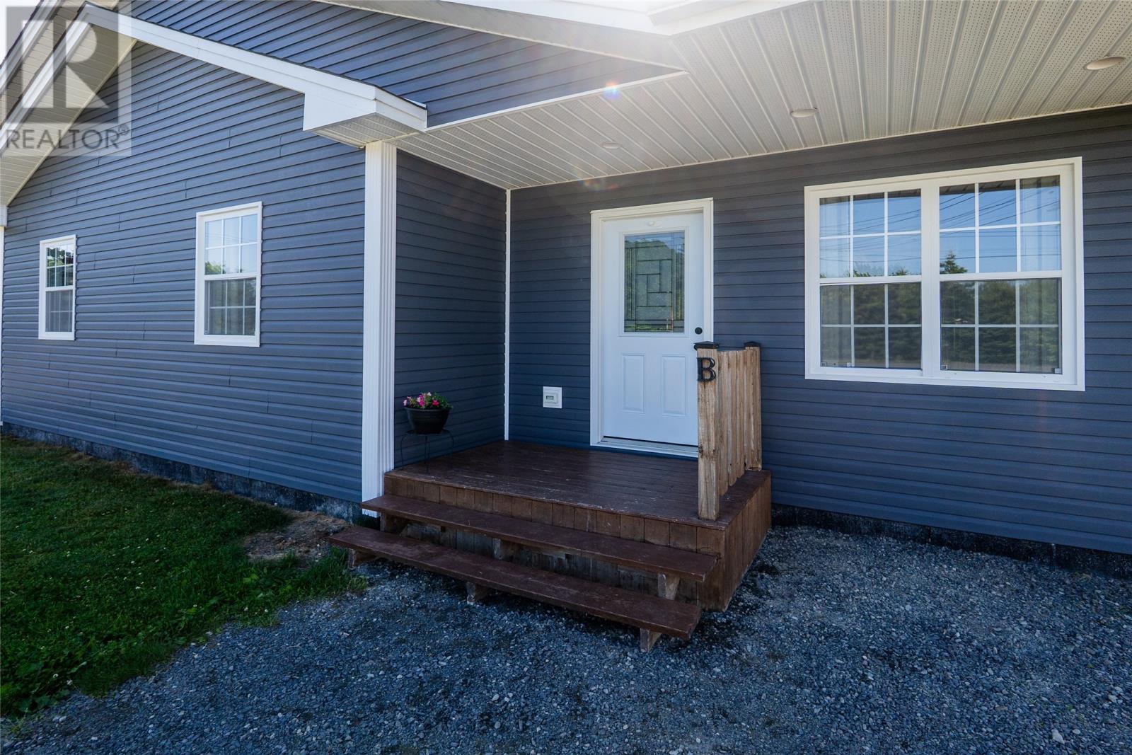 23-25 Springfield Road, South River, Newfoundland & Labrador  A0A 2W0 - Photo 4 - 1291151