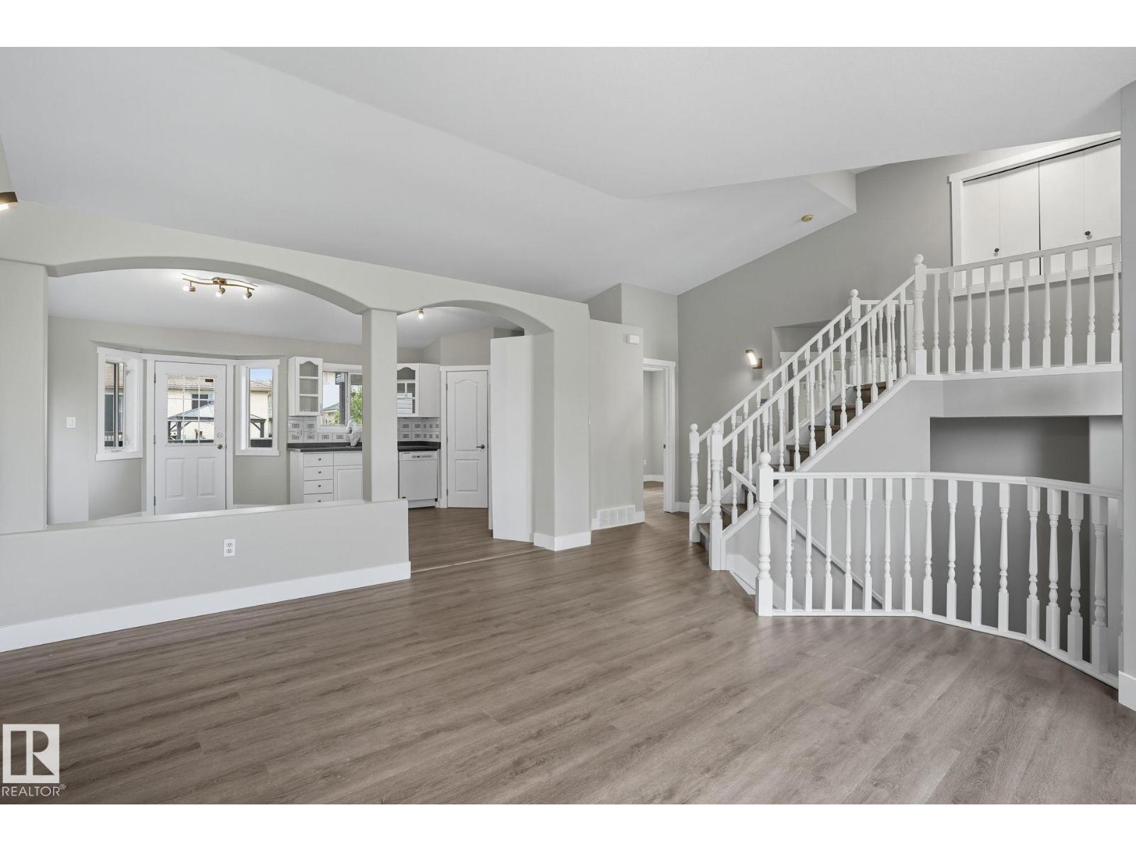 13327 155 Av Nw, Edmonton, Alberta  T6V 0B8 - Photo 9 - E4460439