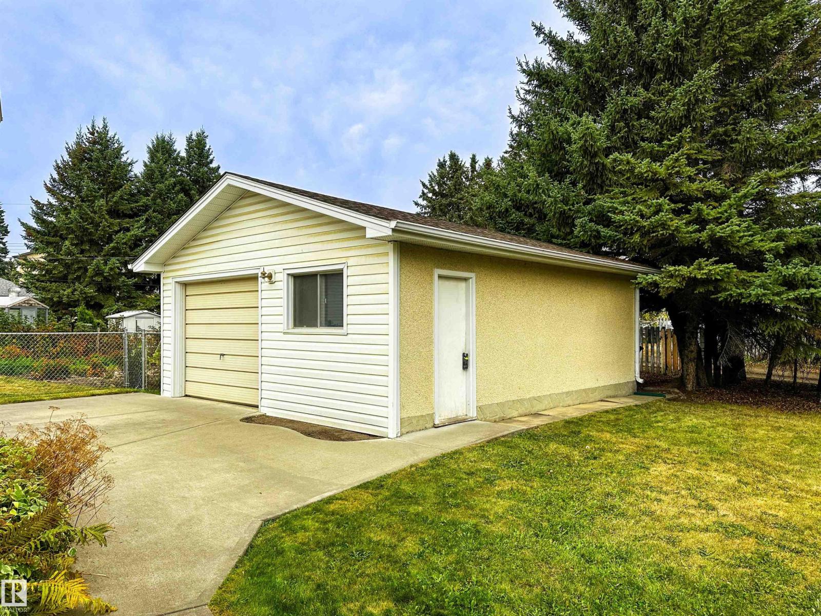 107 Andrews Cr, Spruce Grove, Alberta  T7X 2K4 - Photo 52 - E4460440