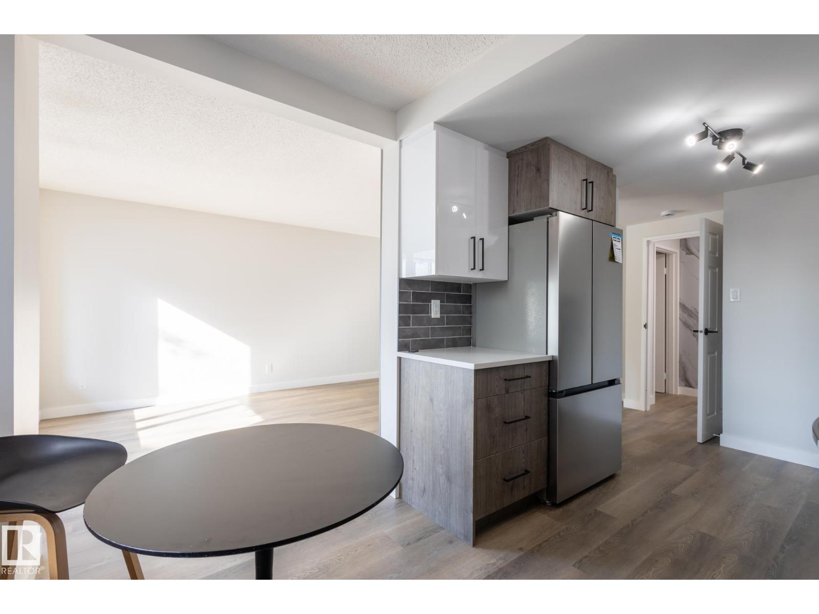 62 Amberly Co Nw, Edmonton, Alberta  T5A 0H9 - Photo 11 - E4460445