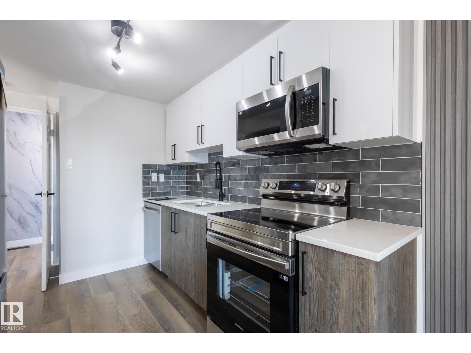 62 Amberly Co Nw, Edmonton, Alberta  T5A 0H9 - Photo 7 - E4460445