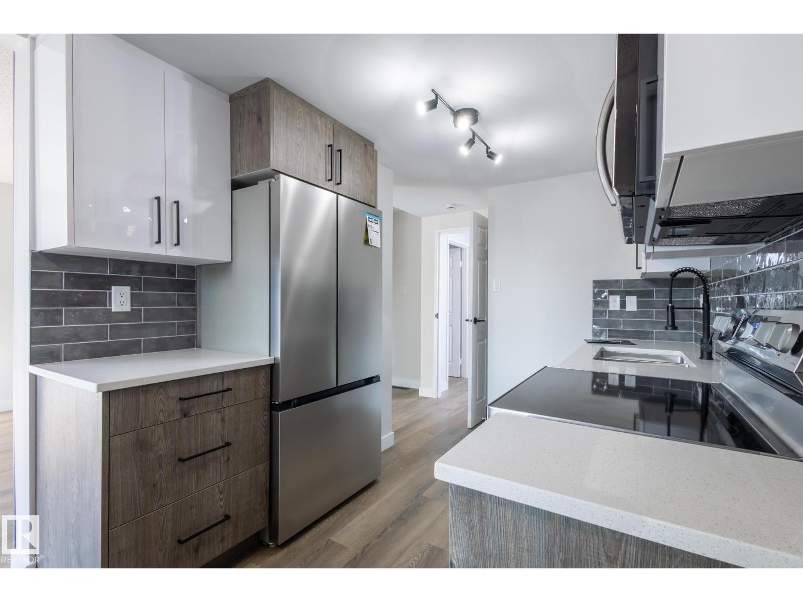 62 Amberly Co Nw, Edmonton, Alberta  T5A 0H9 - Photo 8 - E4460445