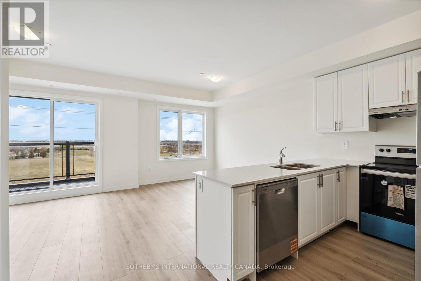 204 - 1695 Dersan Street, Pickering, Ontario  L1V 2P8 - Photo 9 - E12440608