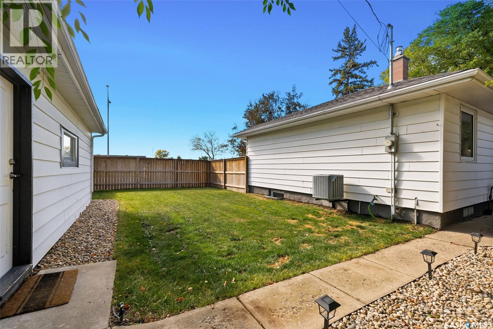 634 Douglas Avenue E, Regina, Saskatchewan  S4N 1J1 - Photo 34 - SK019919