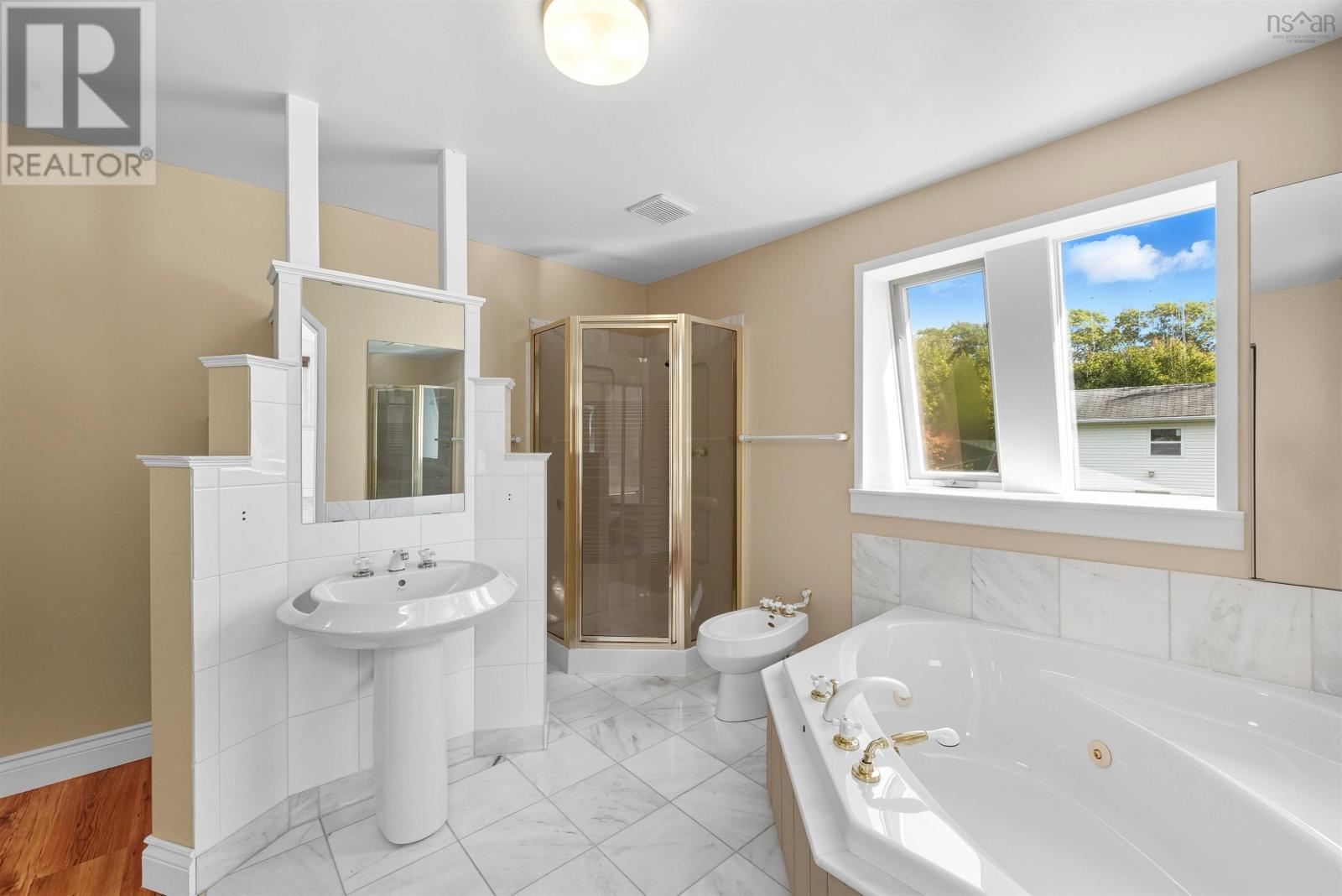 206 Lakeview Road, Lakeview, Nova Scotia  B4C 4C8 - Photo 25 - 202524902