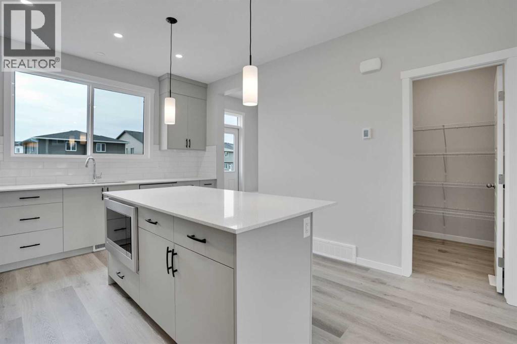 58 Corner Glen Common Ne, Calgary, Alberta  T3N 2L4 - Photo 13 - A2261355