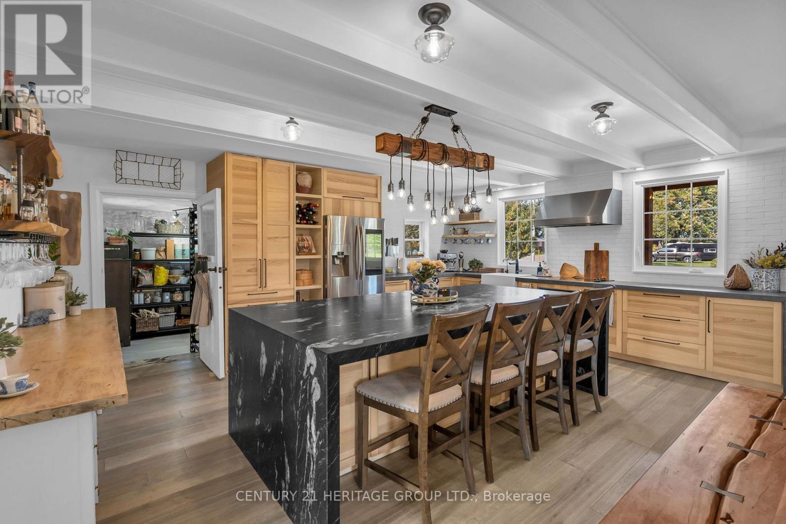 4235 4th Line, Bradford West Gwillimbury, Ontario  L3Z 0Z1 - Photo 13 - N12440646