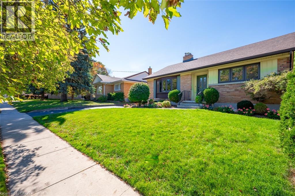 97 Ellis Crescent S, Waterloo, Ontario  N2J 2B9 - Photo 2 - 40775771