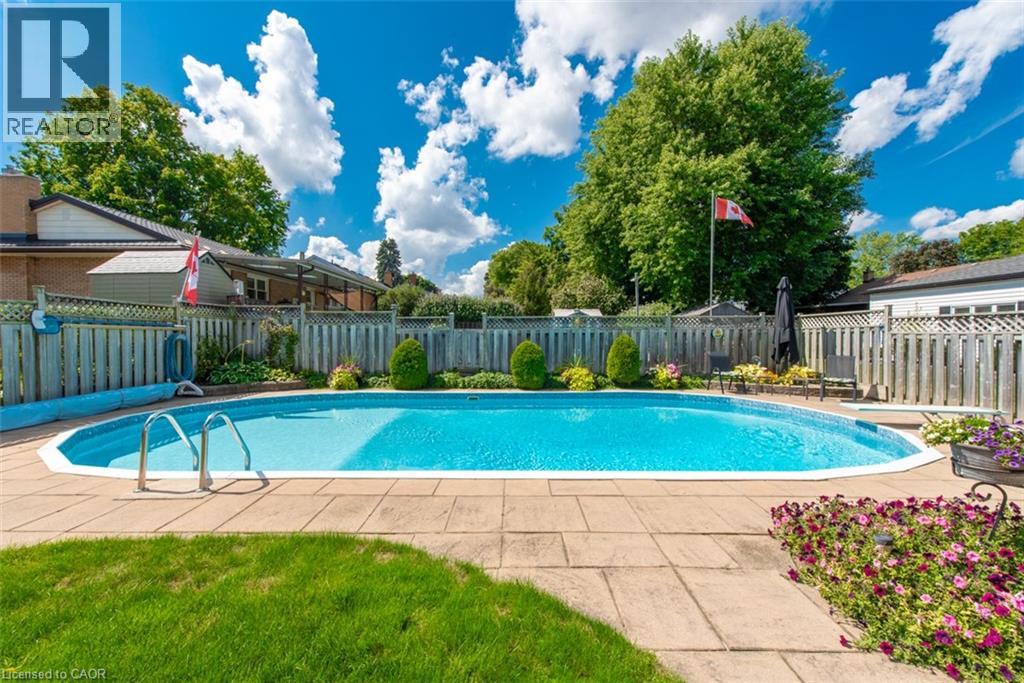 97 Ellis Crescent S, Waterloo, Ontario  N2J 2B9 - Photo 34 - 40775771