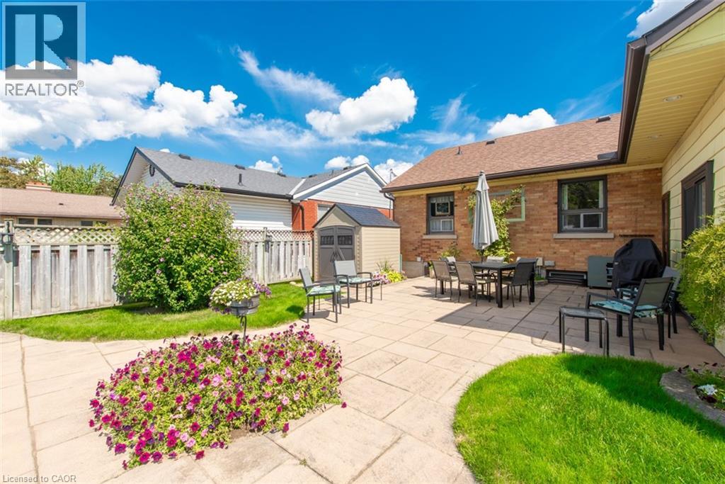 97 Ellis Crescent S, Waterloo, Ontario  N2J 2B9 - Photo 35 - 40775771