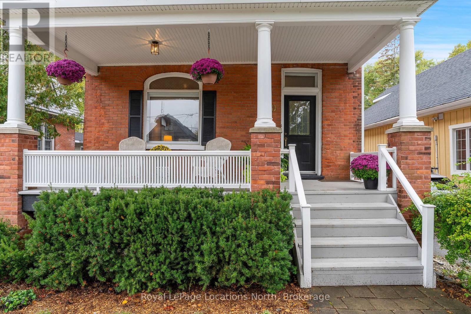 210 Birch Street, Collingwood, Ontario  L9Y 2V6 - Photo 4 - S12440749