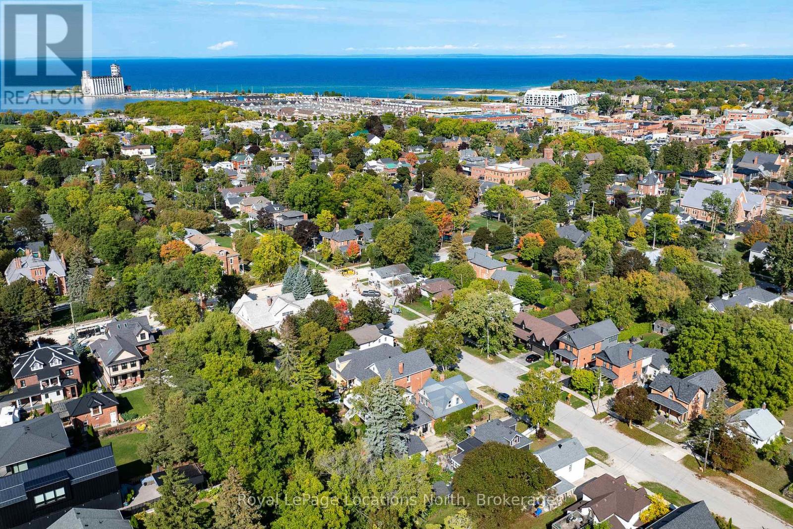 210 Birch Street, Collingwood, Ontario  L9Y 2V6 - Photo 45 - S12440749