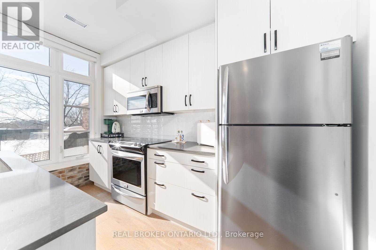 48 - 8167 Kipling Avenue, Vaughan, Ontario  L4L 0G4 - Photo 17 - N12349612