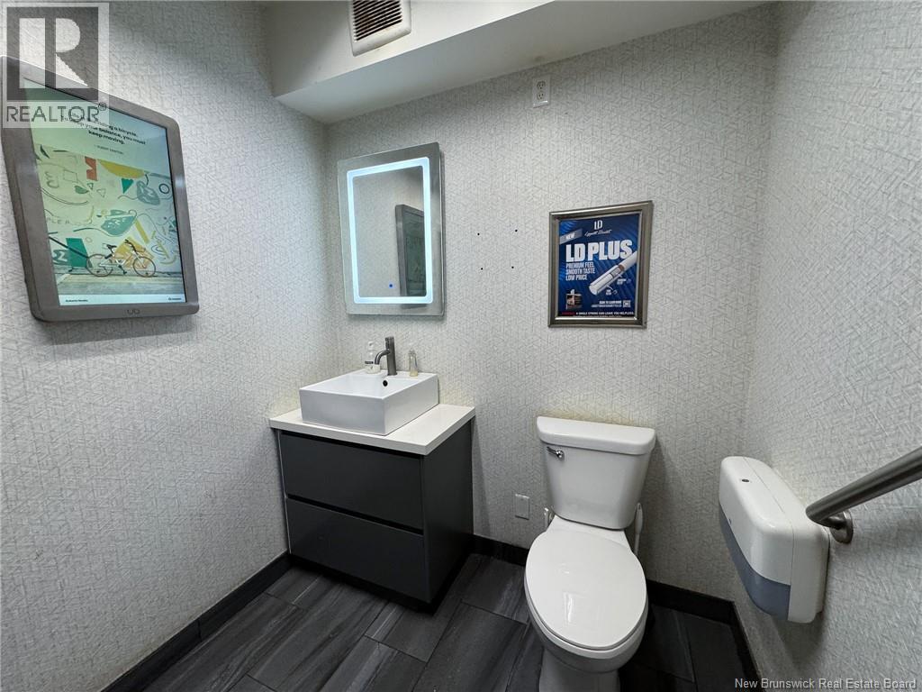 202-212 St. George Street, Moncton, New Brunswick  E1C 5H1 - Photo 11 - NB113571