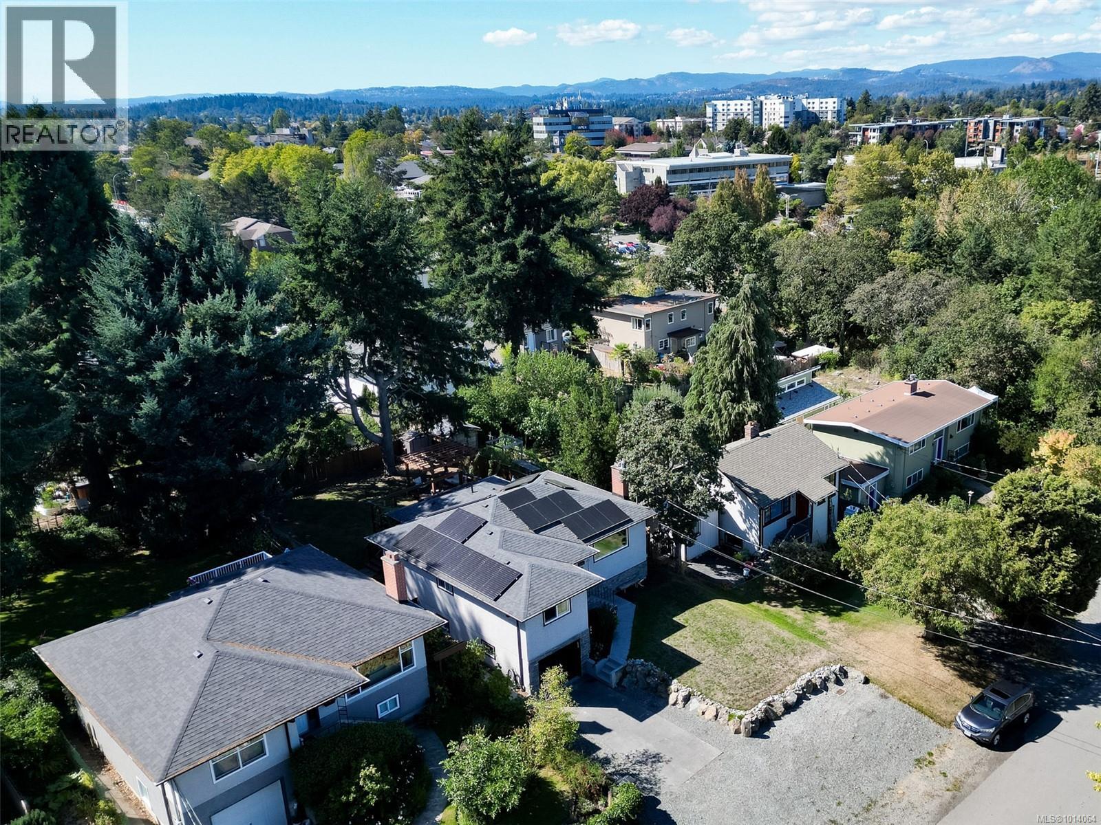 815 Leslie Dr, Saanich, British Columbia  V8X 2Y3 - Photo 62 - 1014064