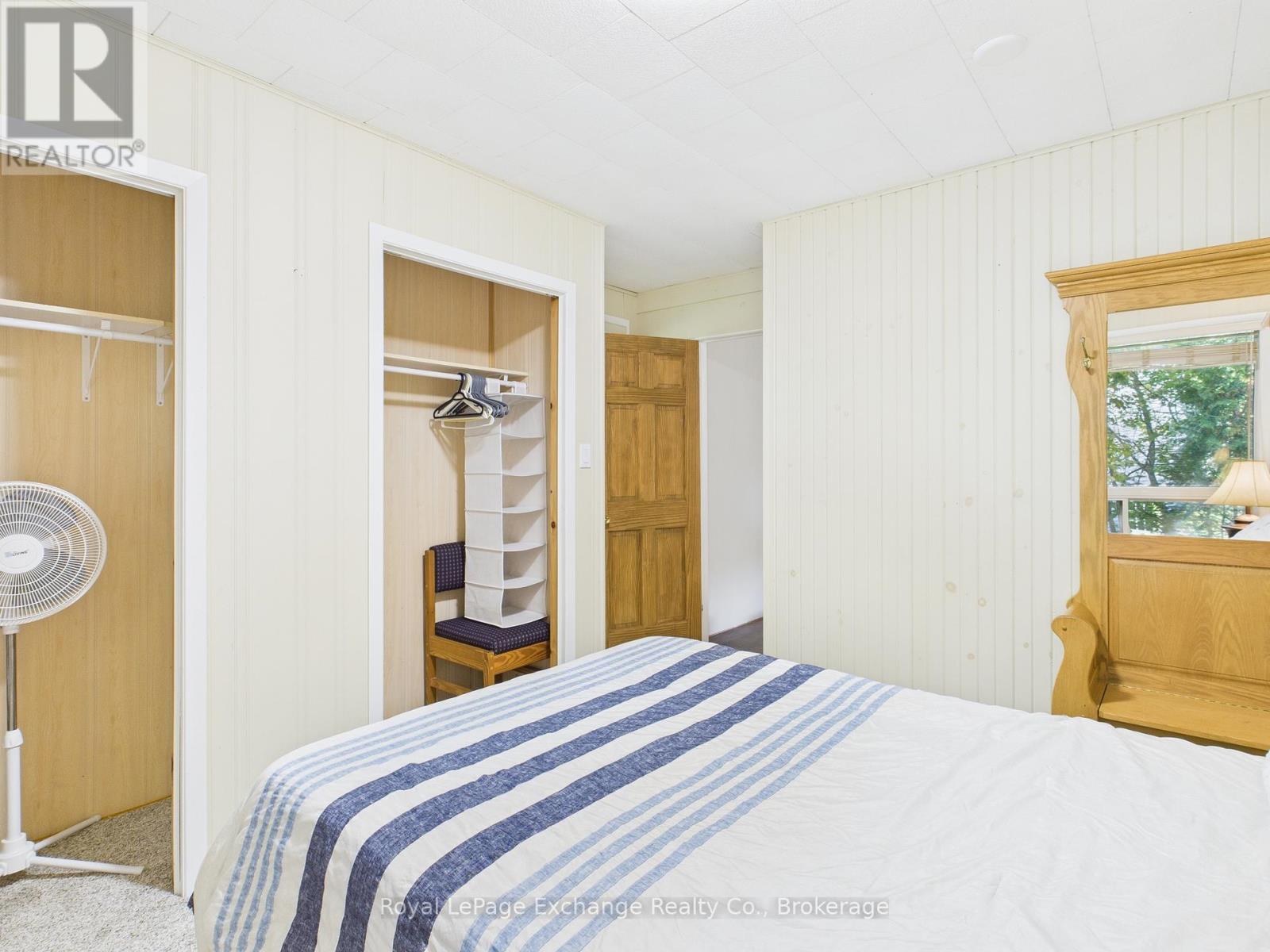 76 Kingsway Street, Kincardine, Ontario  N2Z 1B3 - Photo 14 - X12440758