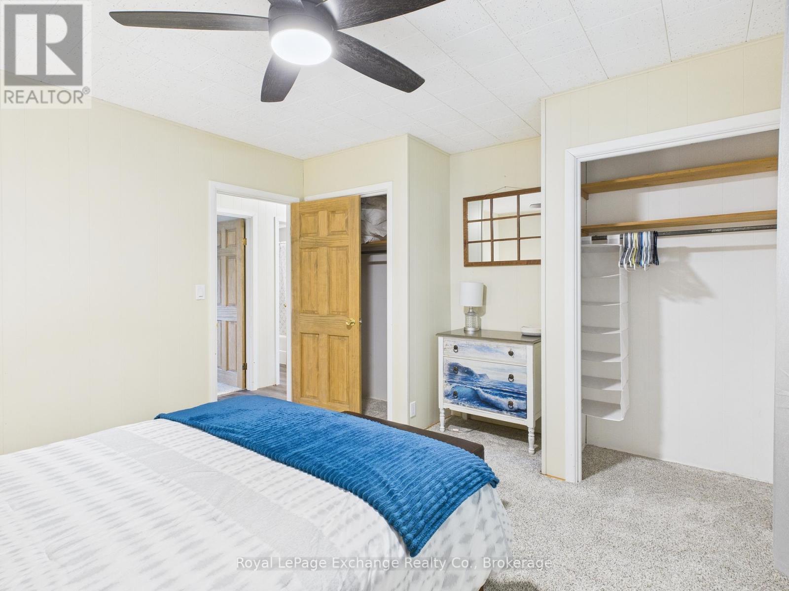 76 Kingsway Street, Kincardine, Ontario  N2Z 1B3 - Photo 18 - X12440758