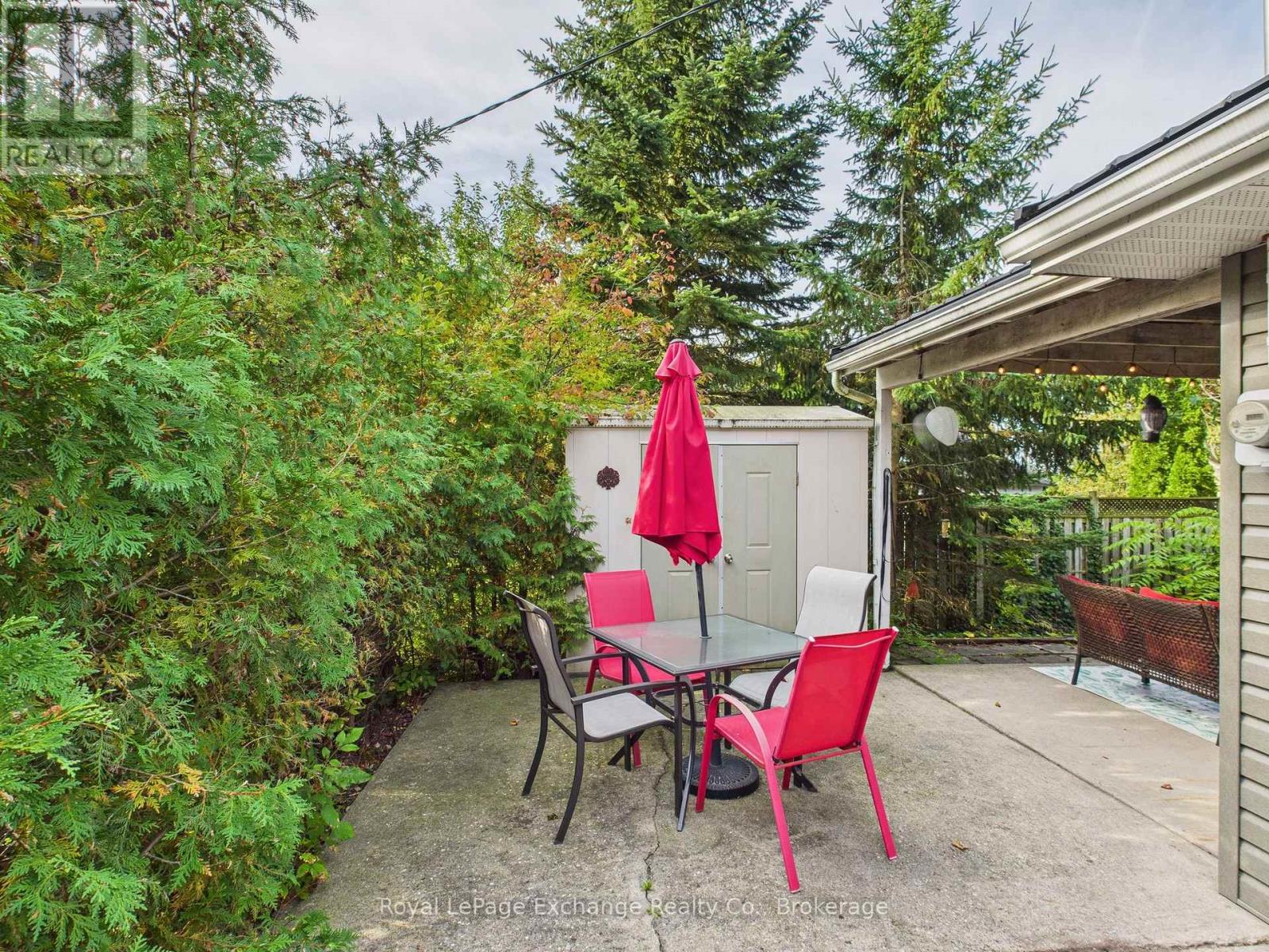 76 Kingsway Street, Kincardine, Ontario  N2Z 1B3 - Photo 20 - X12440758