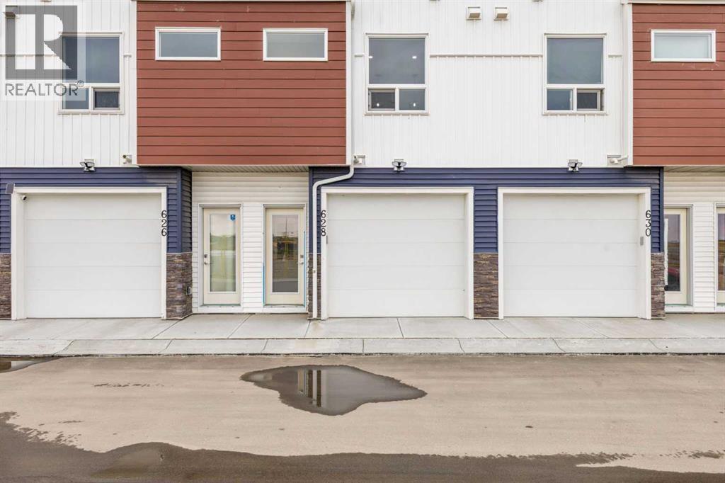 628 Red Sky Villas Ne, Calgary, Alberta  T3N 2M3 - Photo 39 - A2242905