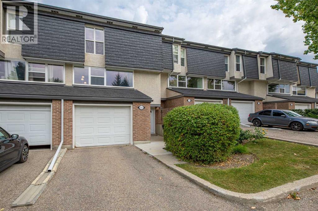 352 Brae Glen Road Sw, Calgary, Alberta  T2W 1B6 - Photo 2 - A2257928