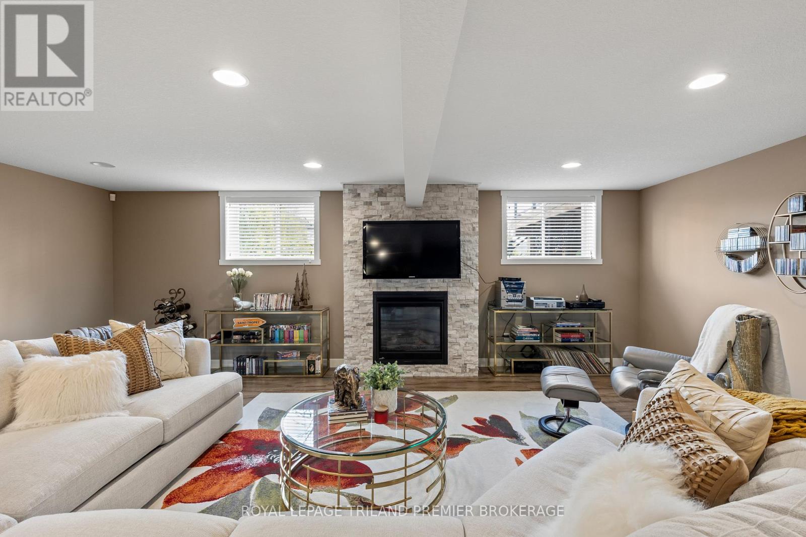 6 Nicoles Trail, Thames Centre, Ontario  N0M 2P0 - Photo 26 - X12440700