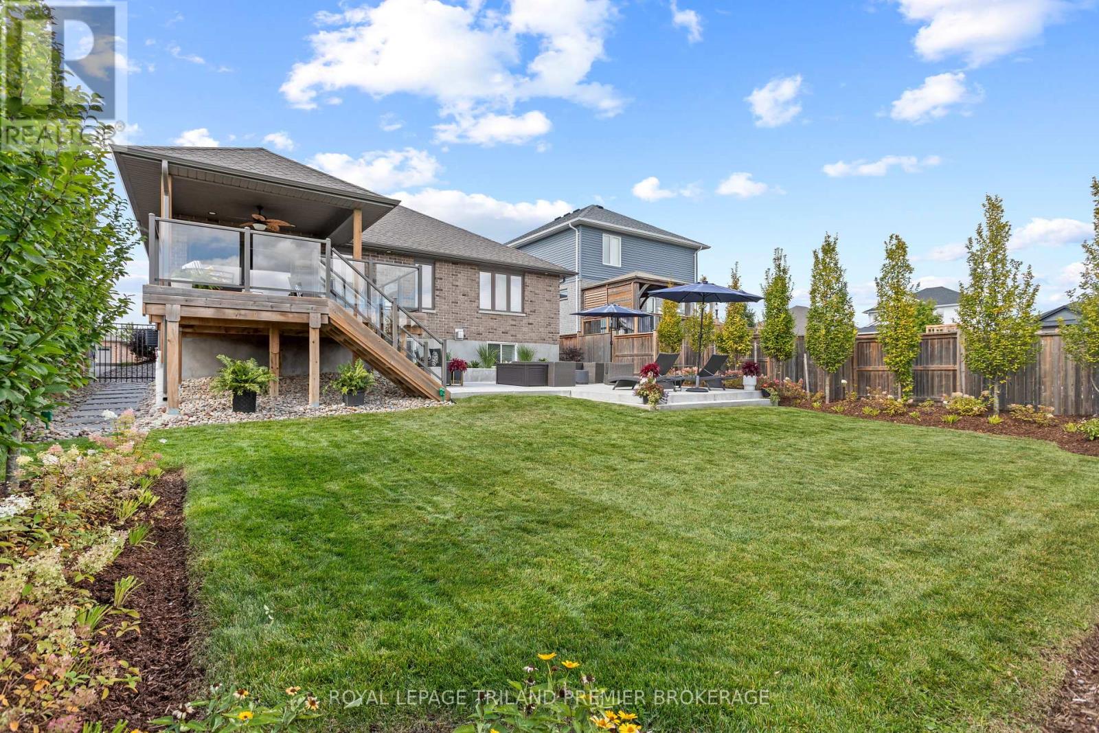 6 Nicoles Trail, Thames Centre, Ontario  N0M 2P0 - Photo 39 - X12440700