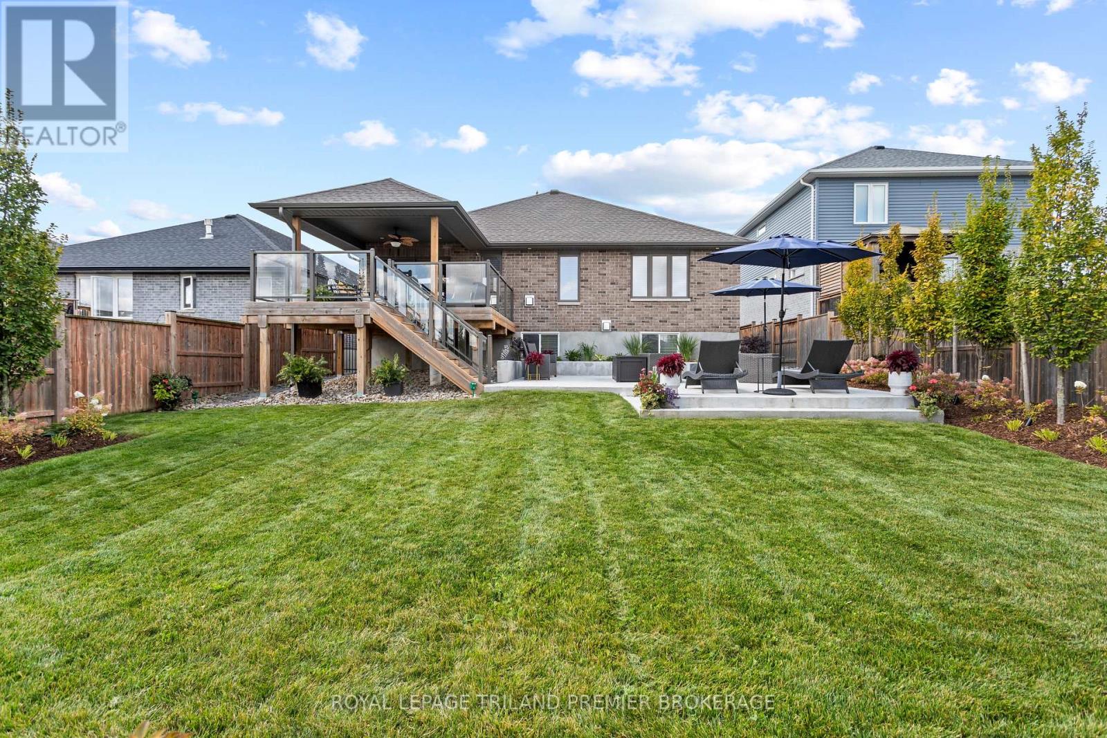 6 Nicoles Trail, Thames Centre, Ontario  N0M 2P0 - Photo 40 - X12440700