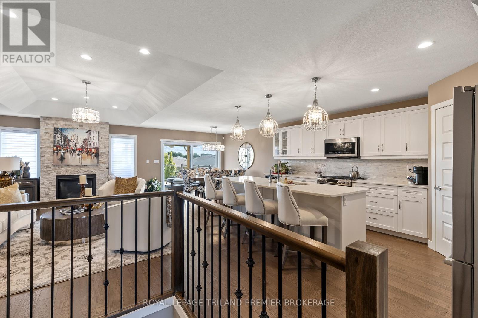 6 Nicoles Trail, Thames Centre, Ontario  N0M 2P0 - Photo 7 - X12440700