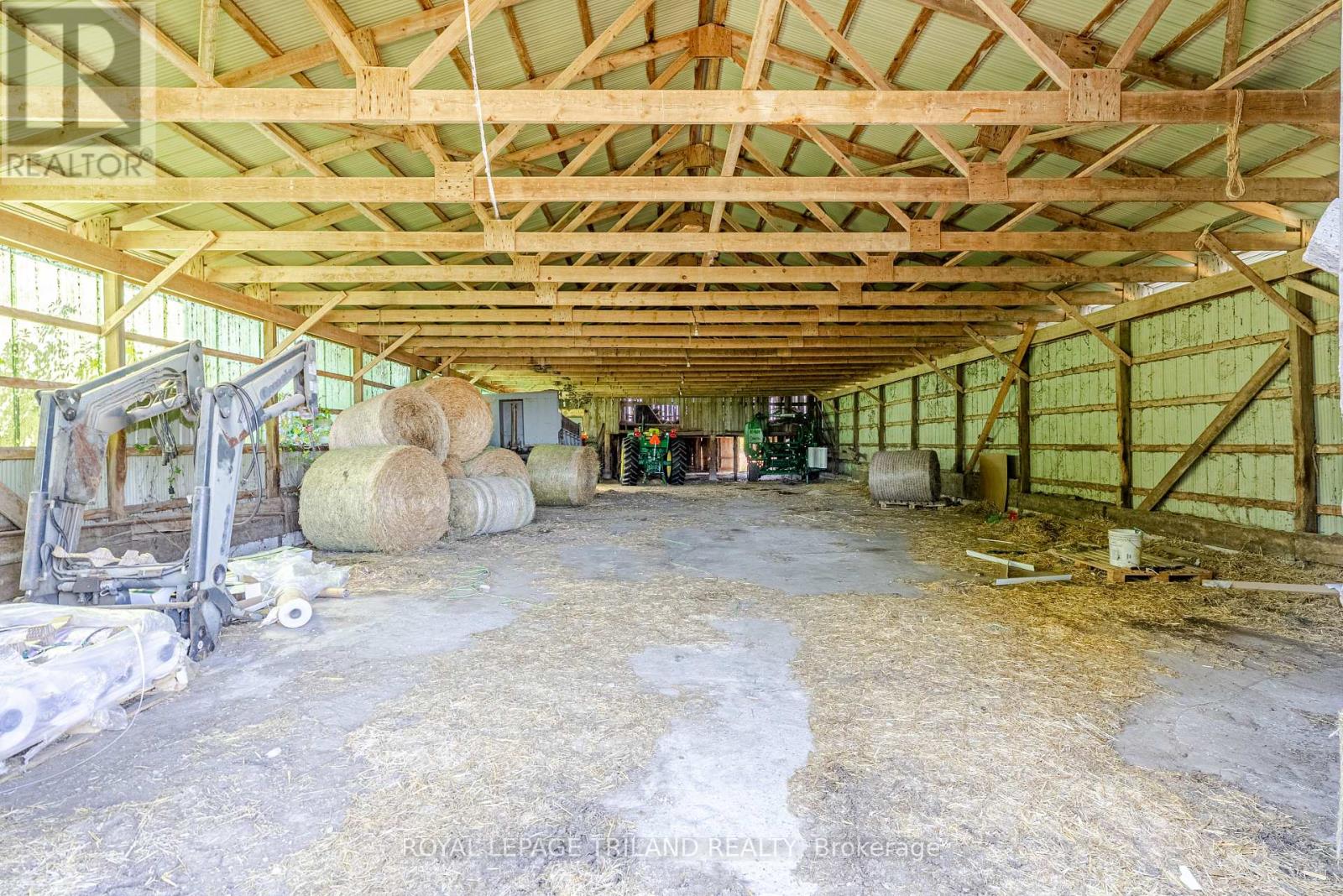 5901 Elgin Road, Thames Centre, Ontario  N0L 1B0 - Photo 11 - X12440716