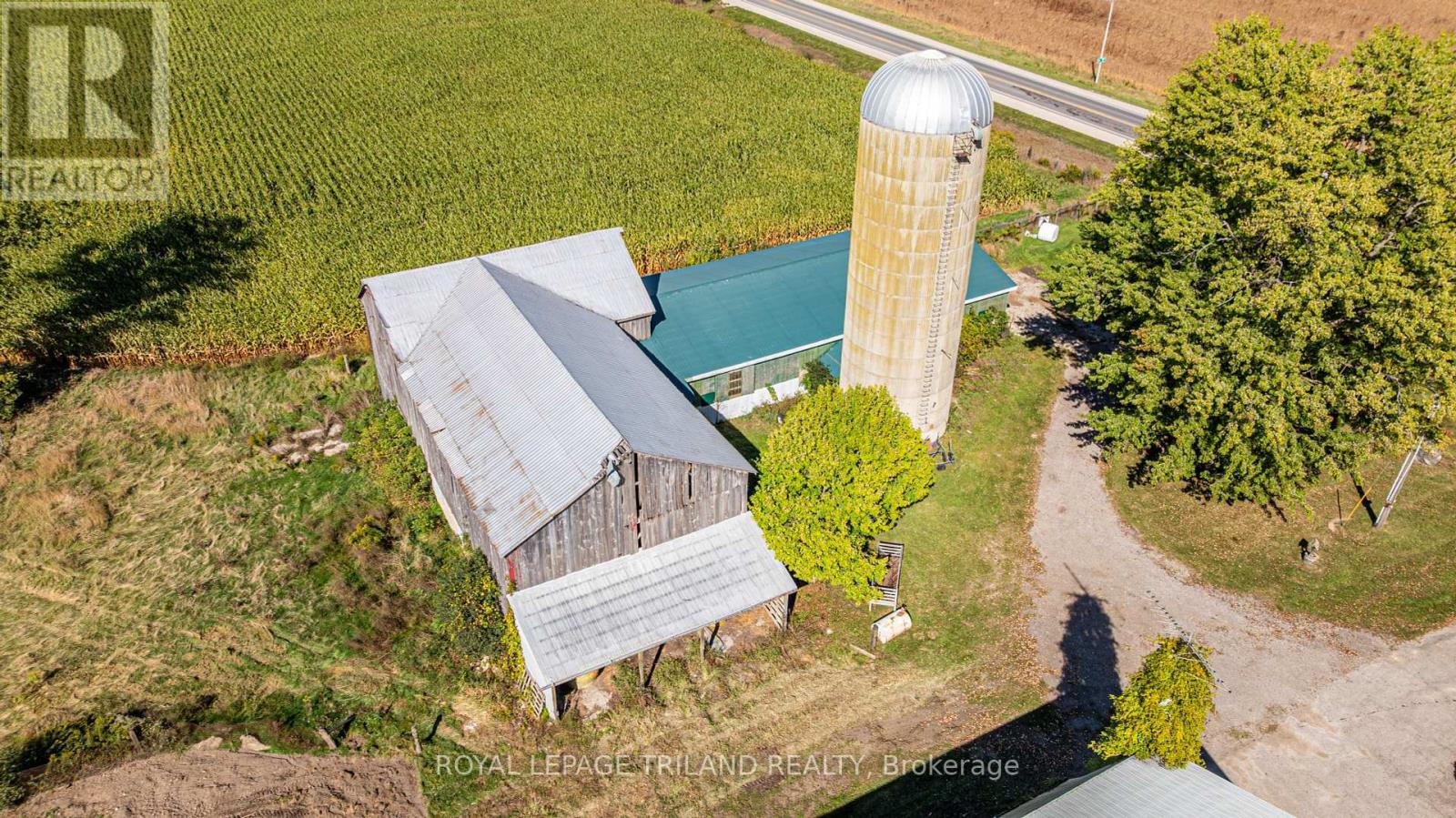 5901 Elgin Road, Thames Centre, Ontario  N0L 1B0 - Photo 25 - X12440716