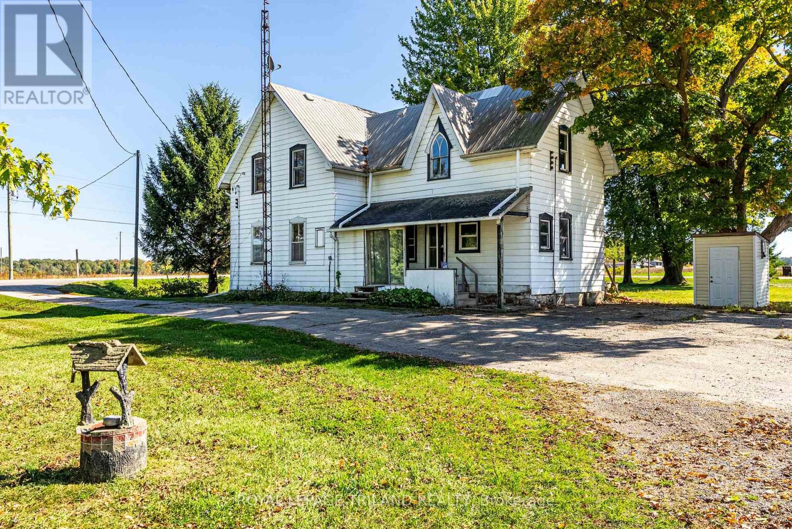 5901 Elgin Road, Thames Centre, Ontario  N0L 1B0 - Photo 6 - X12440716