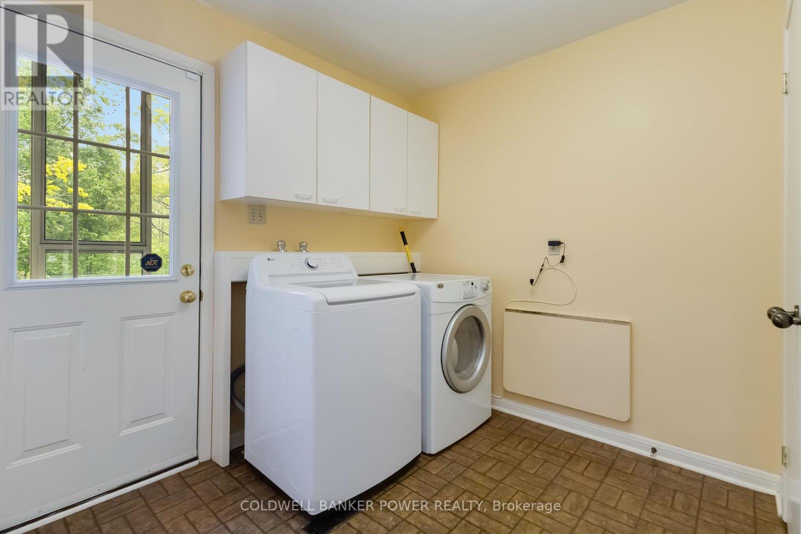 41 Hampton Crescent, London North, Ontario  N6H 2N7 - Photo 23 - X12440724