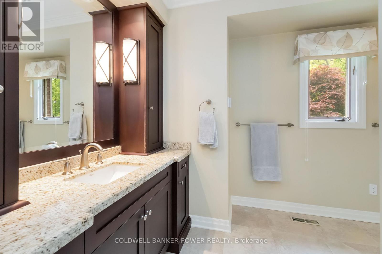 41 Hampton Crescent, London North, Ontario  N6H 2N7 - Photo 34 - X12440724