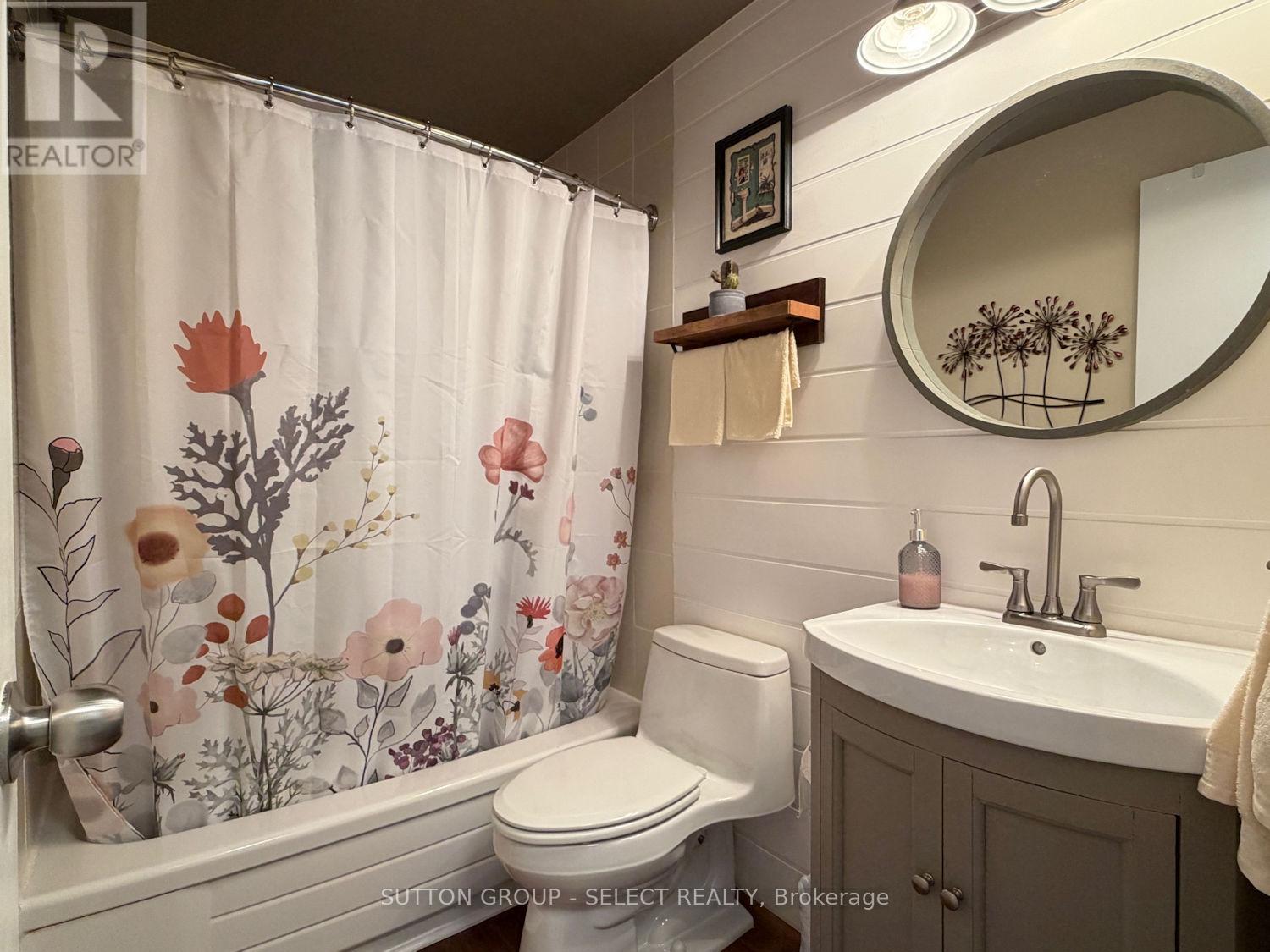 Photo 14 of 18 for 104 - 1104 Jalna Boulevard