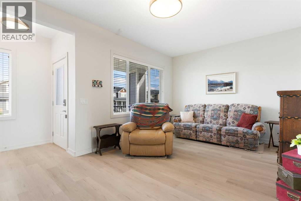 167 Fireside Drive, Cochrane, Alberta  T4C 0X4 - Photo 8 - A2258950