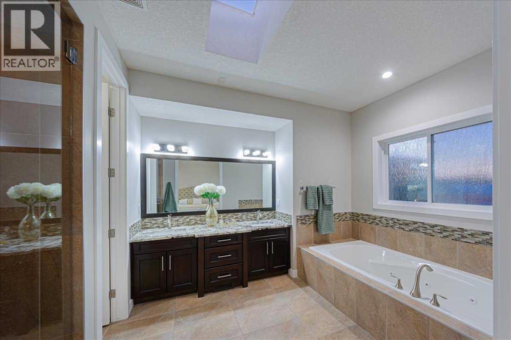 462 23 Avenue Nw, Calgary, Alberta  T2M 1S4 - Photo 16 - A2260135