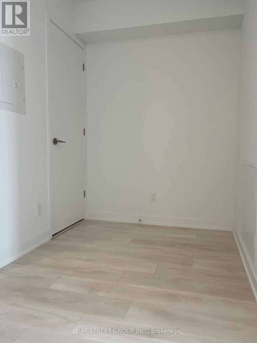 3308 - 501 Yonge Street, Toronto, Ontario  M4Y 0G8 - Photo 8 - C12418867